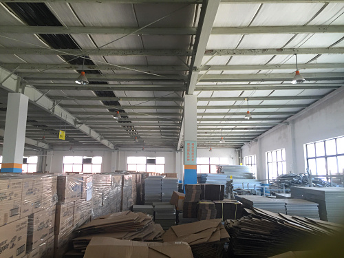 G1048 奉贤 南桥 绿证厂房 占地38.5亩建筑17000平米 单层多层均有 7500万